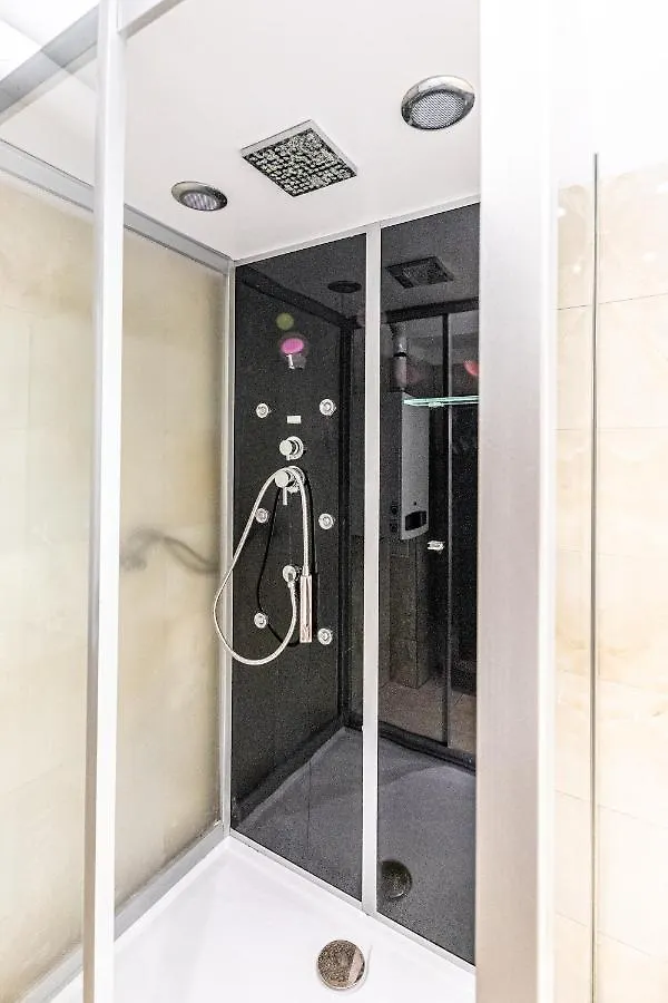 Elegance Vienna By Jr City Apartments 0*,  Rakousko