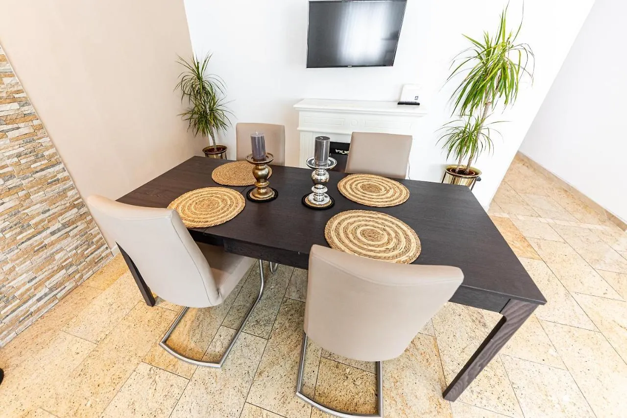 Elegance Vienna By Jr City Apartments 0*,  Austria